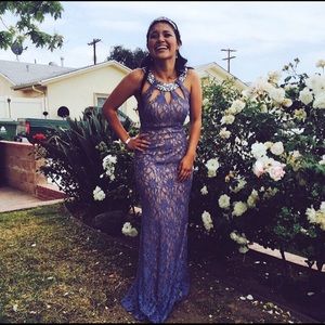 Prom dress / evening gown